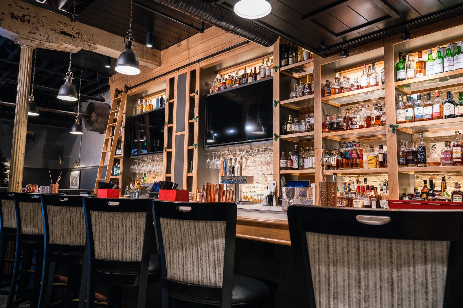 Copper Shark — bar interior