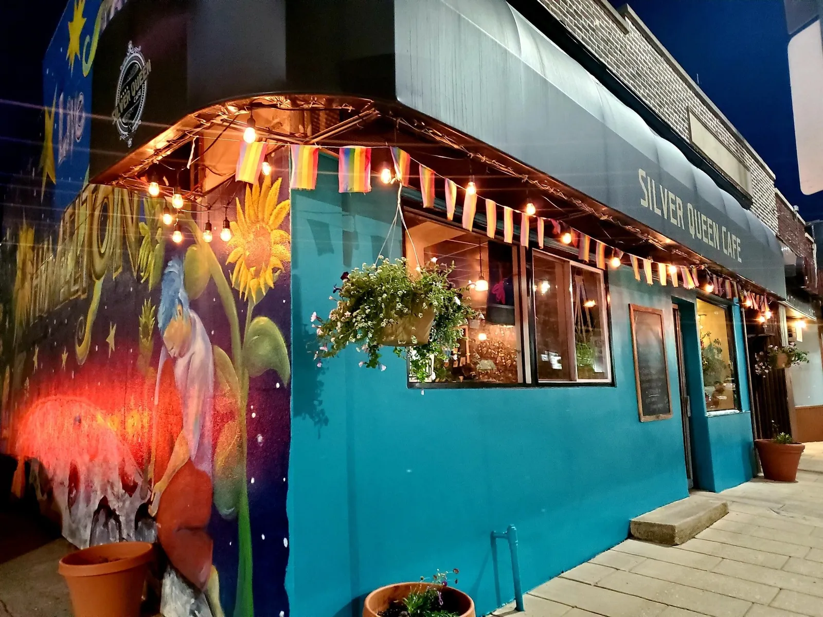 Silver Queen Cafe — exterior with sign
