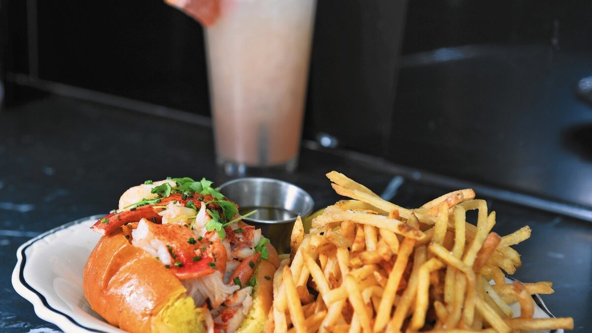 Loch Bar - Baltimore